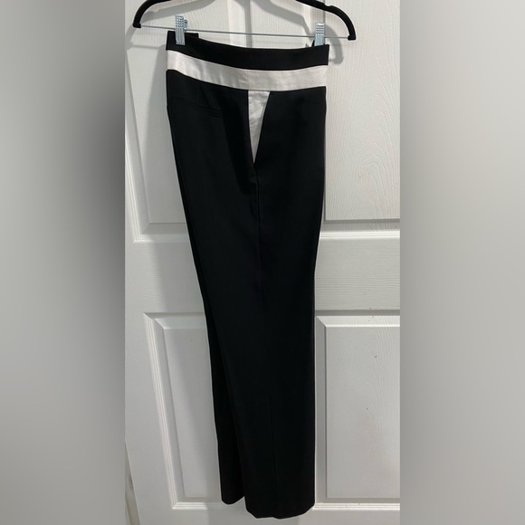 VENUS Pants - VENUS Black Dress Pants w/White Sparkly Waist & Side Pocket Detail Size 12